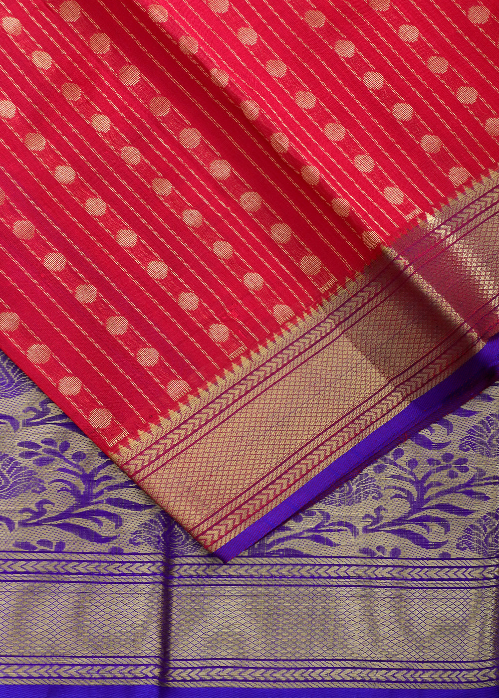 Red color handloom chirala sico saree