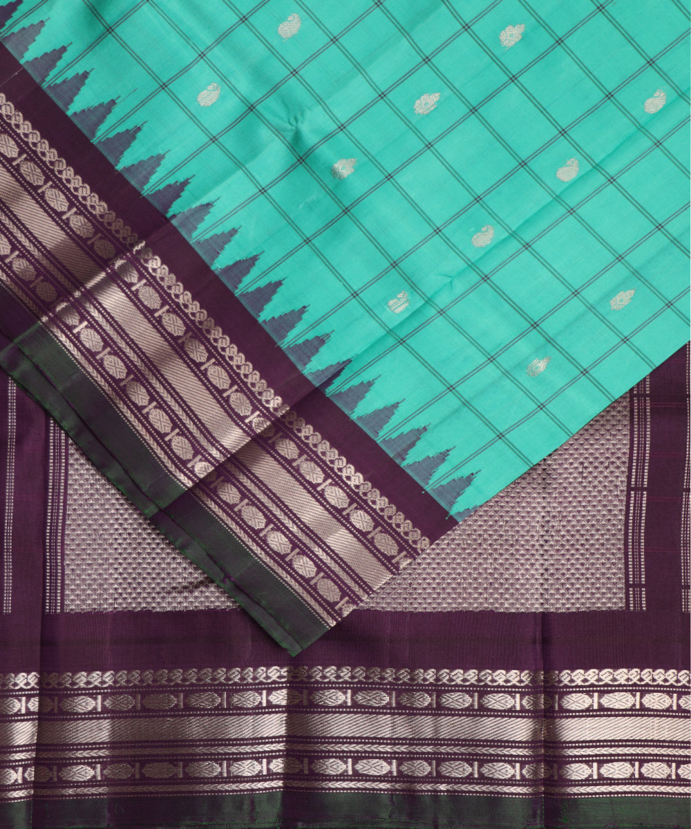 Jungle green color handloom Gadwal Silk saree