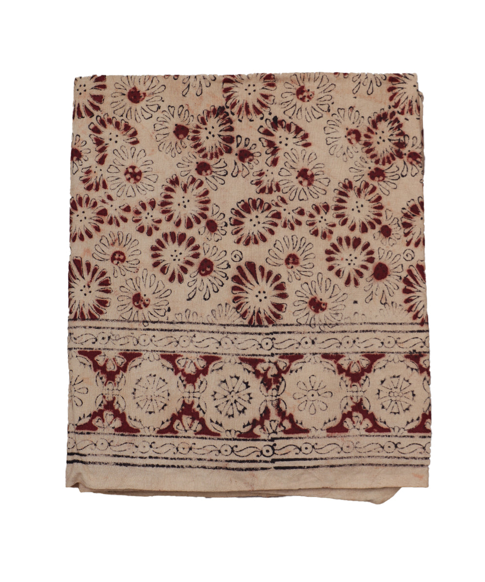 Beige handloom Kalamkari lungies