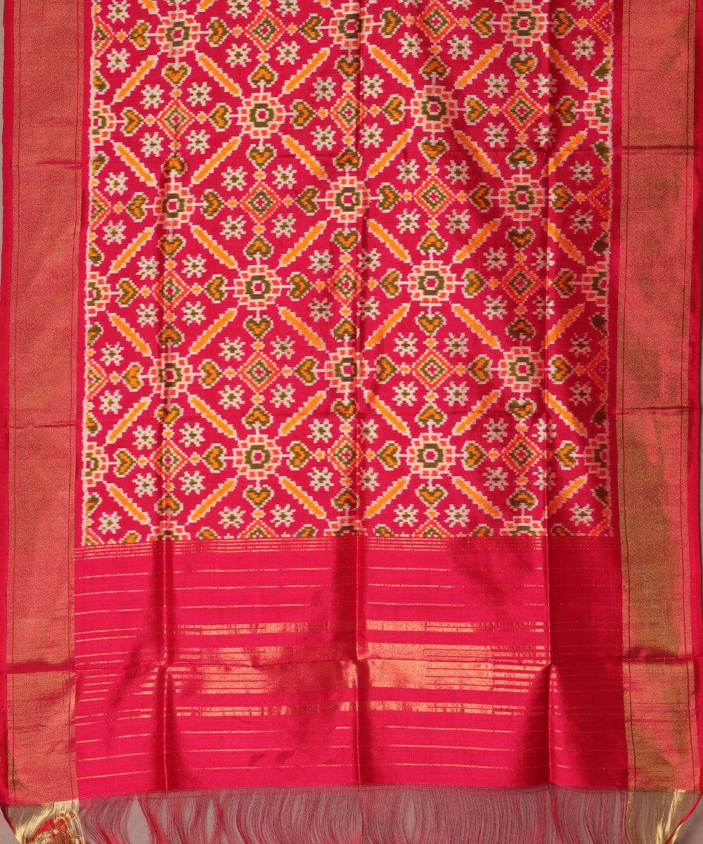 Raspberry pink color handloom silk dupatta