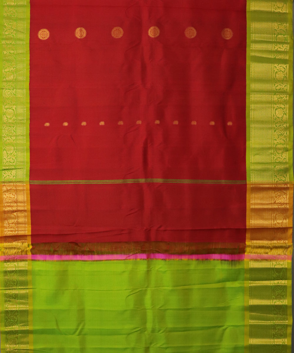 Red color handloom Gadwal Silk saree