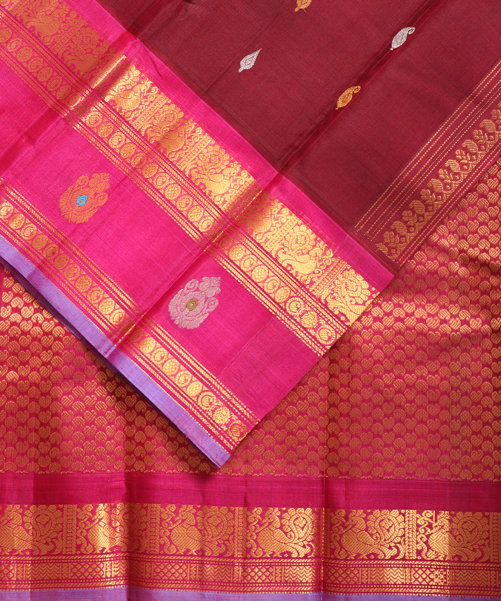 Sangria red color Handloom Gadwal sico saree