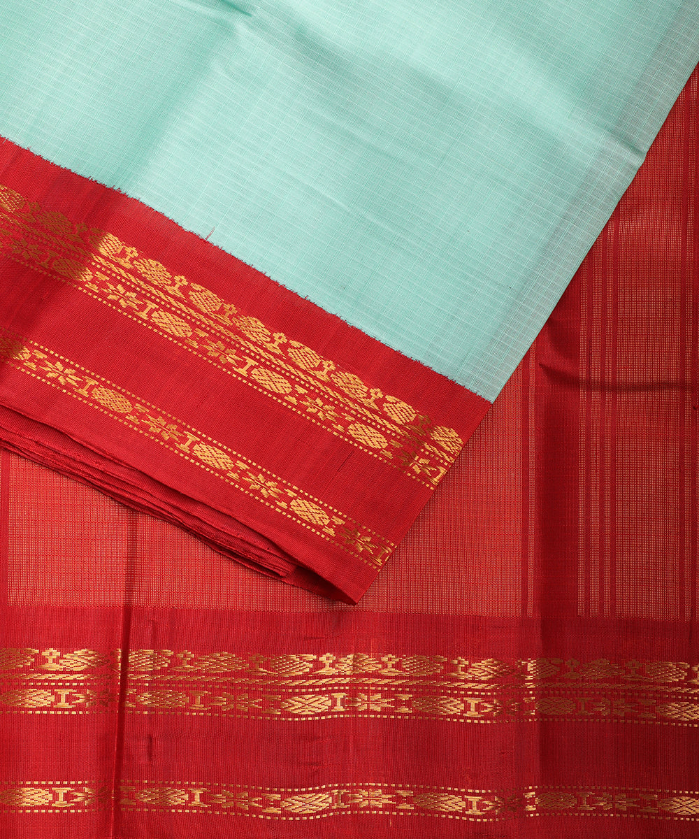 Jungle green color handloom Gadwal cotton saree