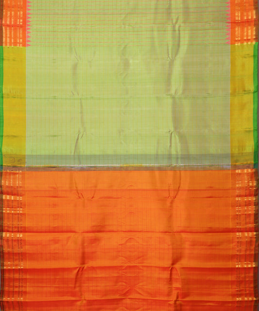 Emerald green color handloom Gadwal Silk saree