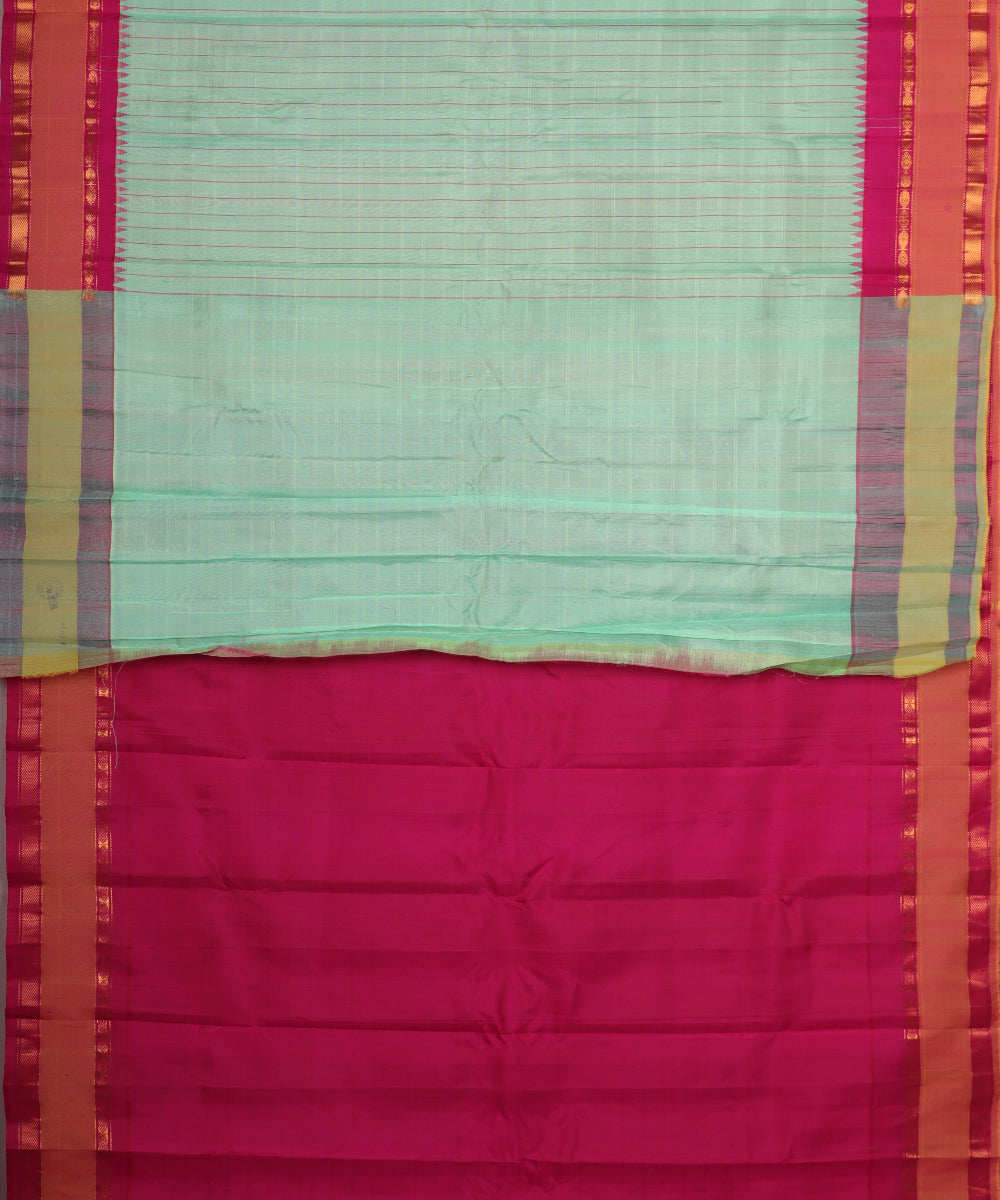 Emerald green color handloom Gadwal Silk saree