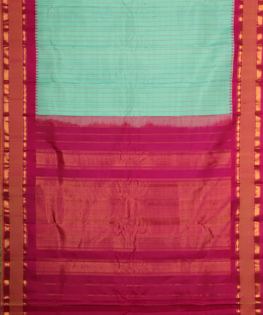 Emerald green color handloom Gadwal Silk saree