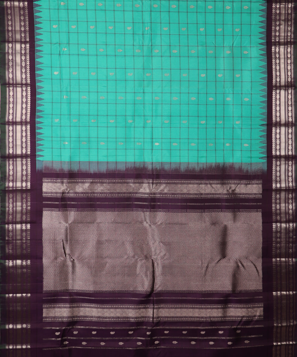 Jungle green color handloom Gadwal Silk saree