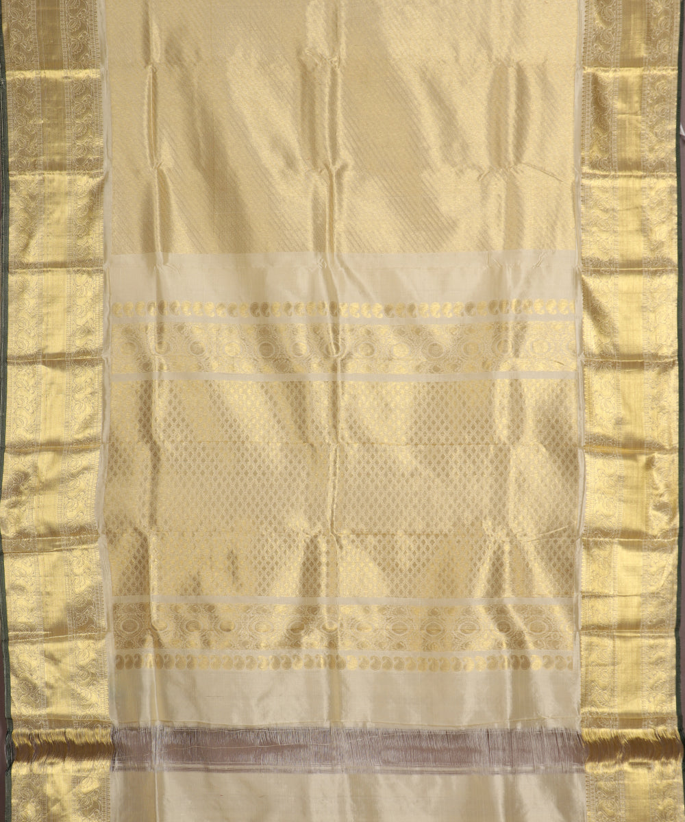 Peach color handllom ramappa silk saree