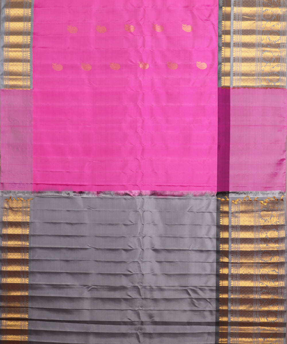 Fuchsla pink color handloom Gadwal Silk saree