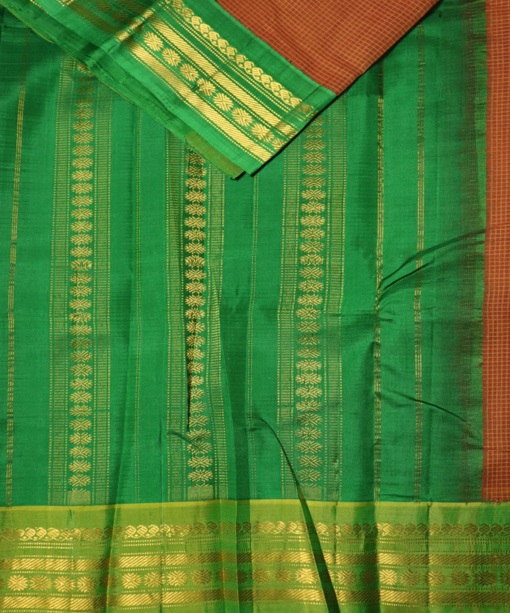 Amber orange color Gadwal cotton saree