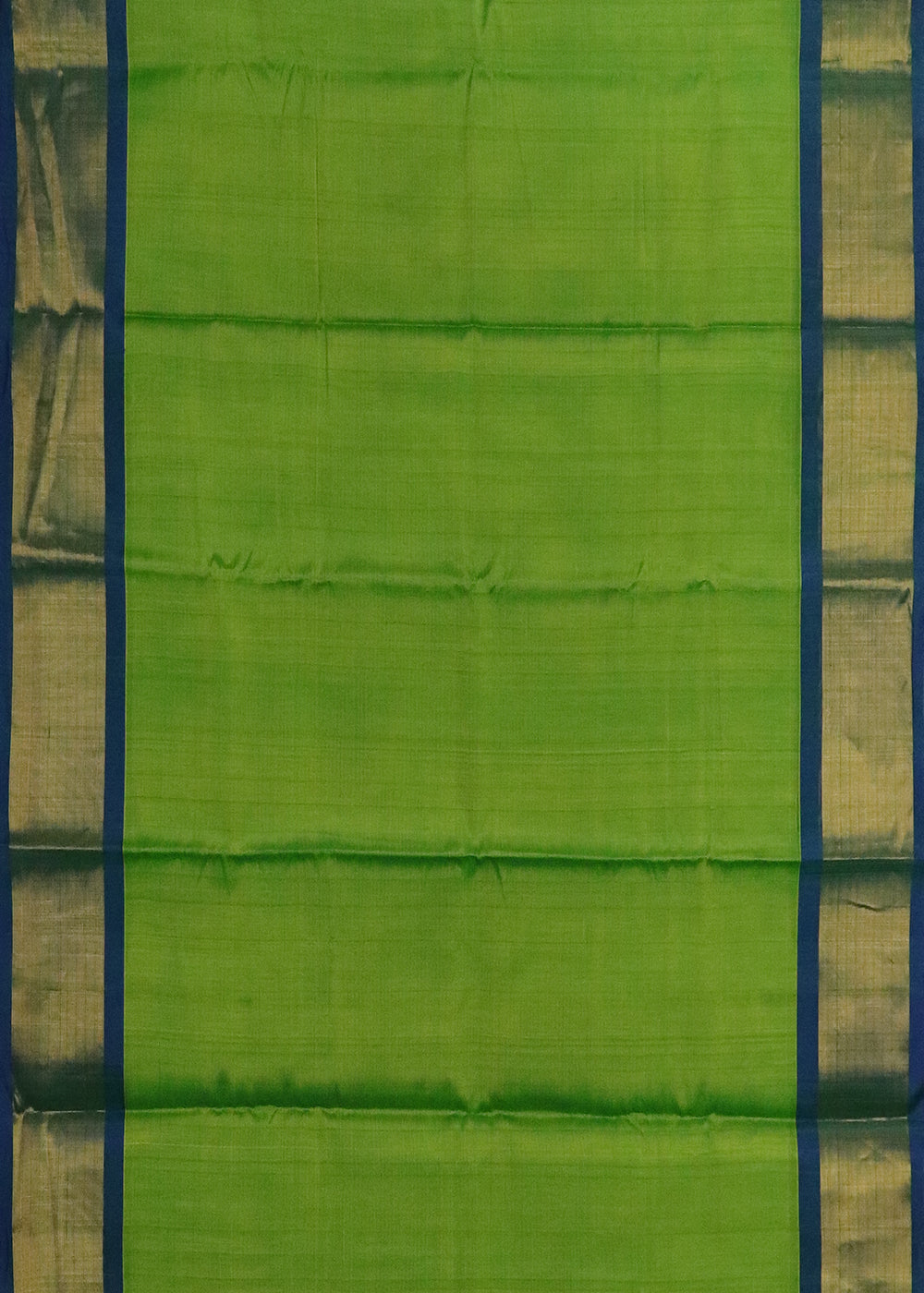 Green color Handloom Gadwal sico saree