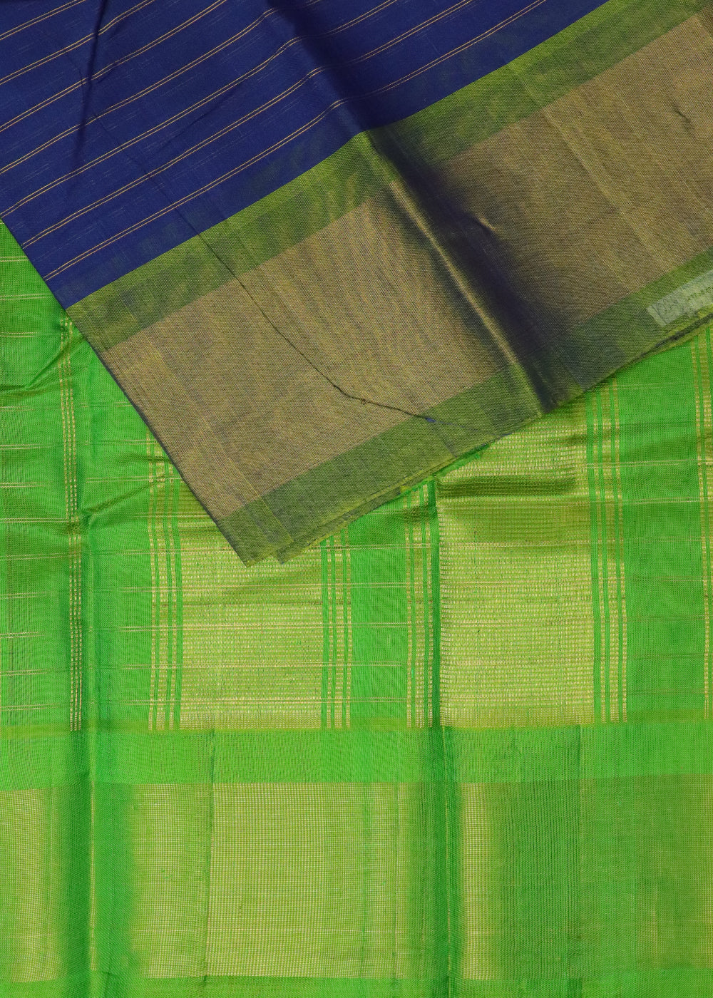 Dark blue color Handloom Gadwal sico saree