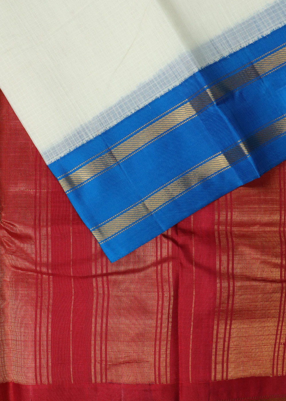 Half-white color Gadwal cotton saree