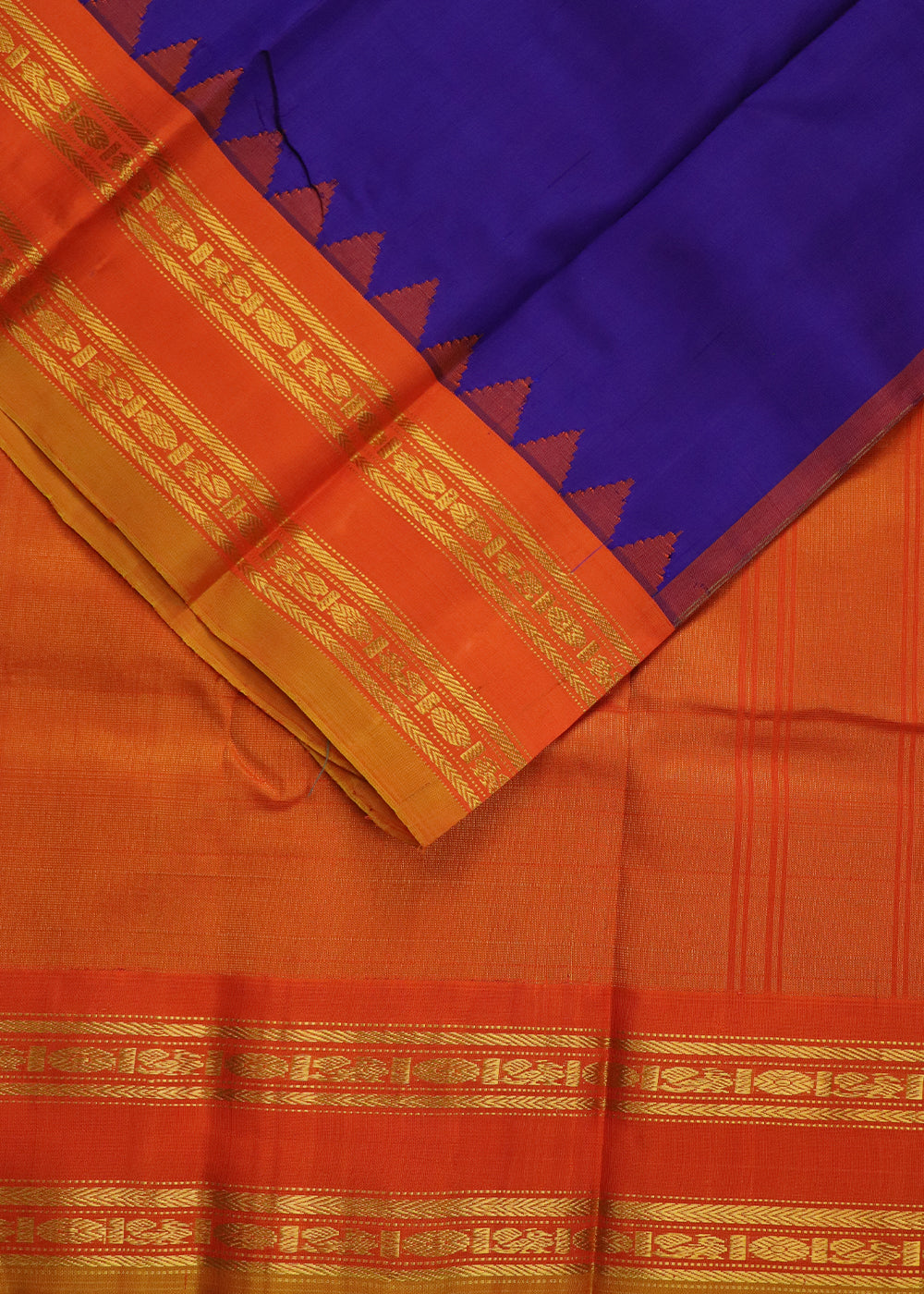 Navy blue color handloom Gadwal Silk saree