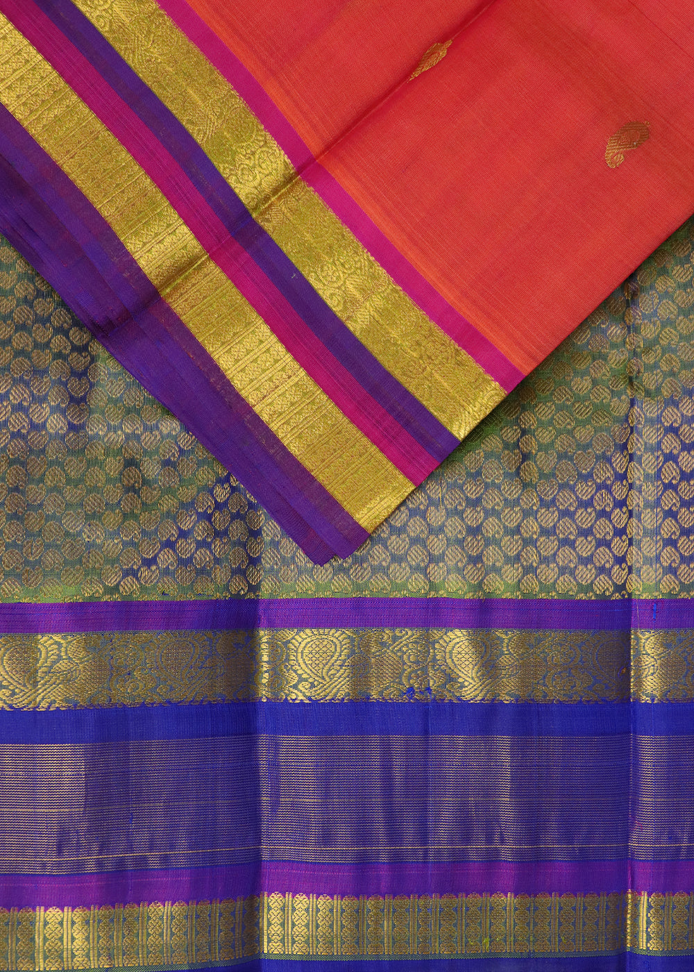 Imperial red color Handloom Gadwal sico saree