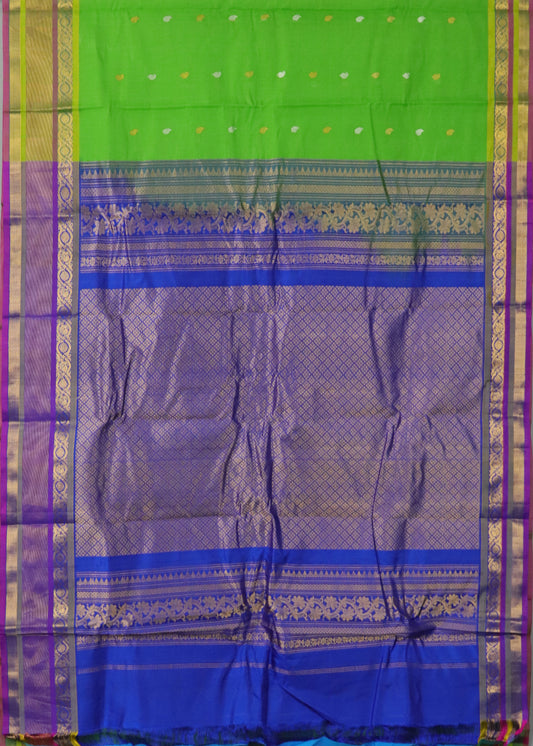 Kelly green color Handloom Gadwal sico saree