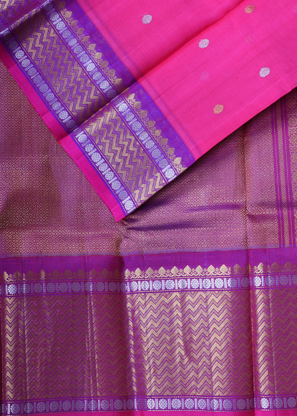 Magenta pink color Handloom Gadwal sico saree