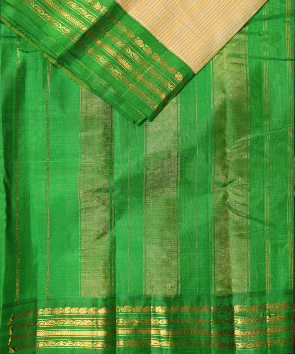 Tortilla brown color Gadwal Cotton saree